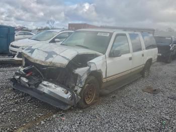  Salvage GMC Suburban