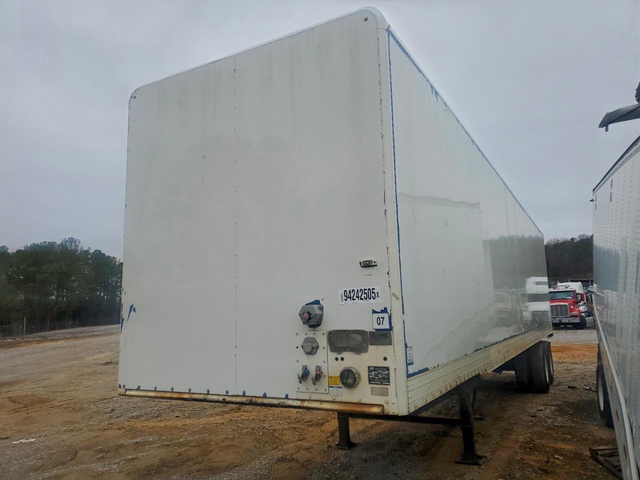 Mickey Trailer Image 9