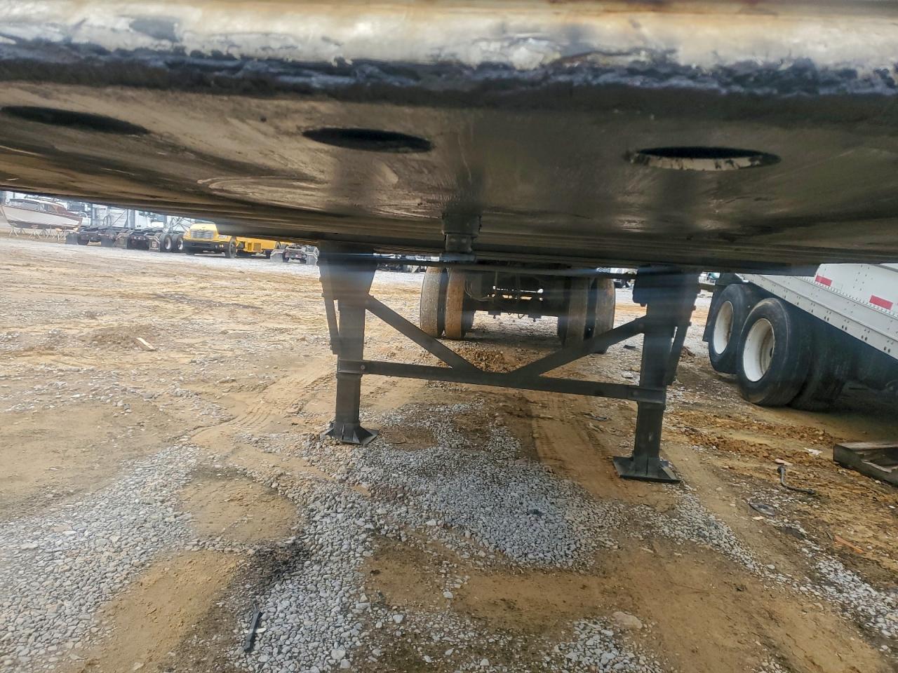 Mickey Trailer Image 4