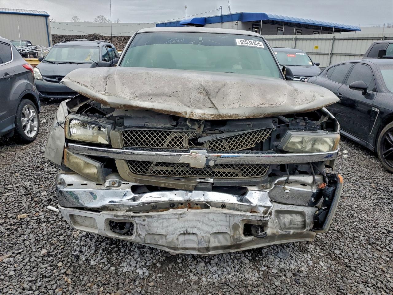 Chevrolet Silverado C1500 Image 9