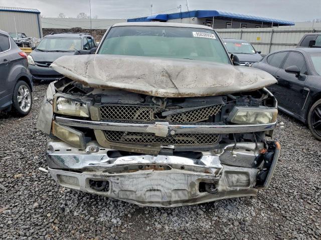 Chevrolet Silverado C1500 Image 9
