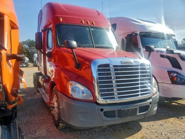  Salvage Freightliner Cascadia 1