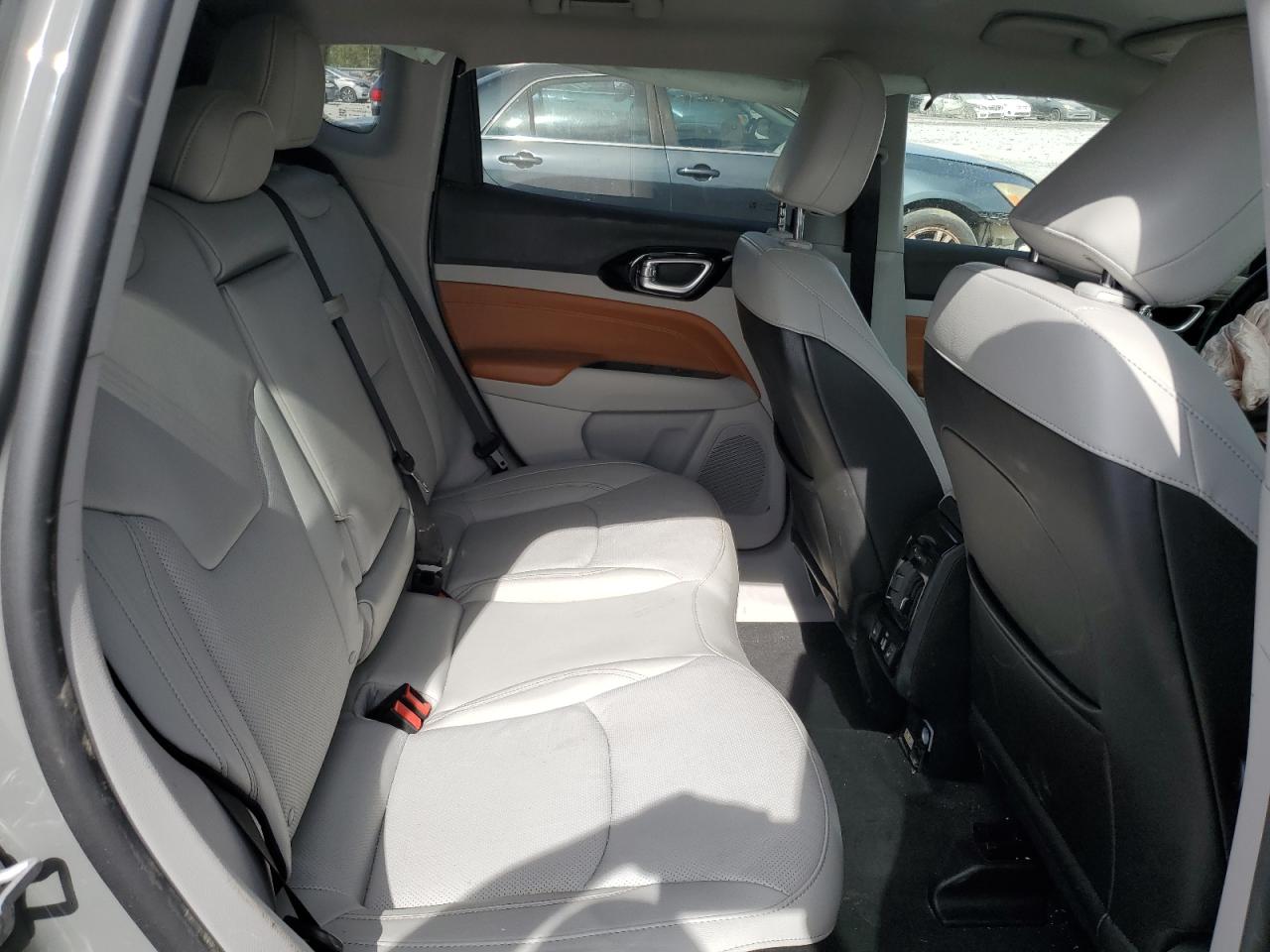 Jeep Compass Limited Image 6