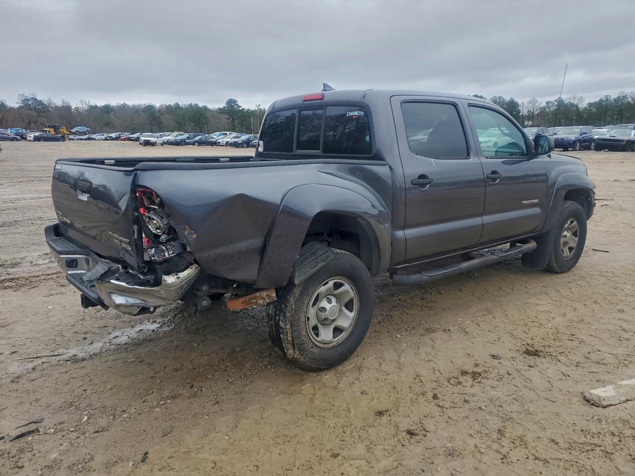 Toyota Tacoma Double Cab Prerunner Image 2