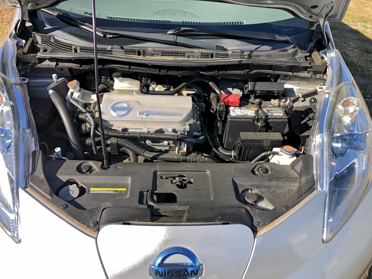 Nissan LEAF Sv Image 9