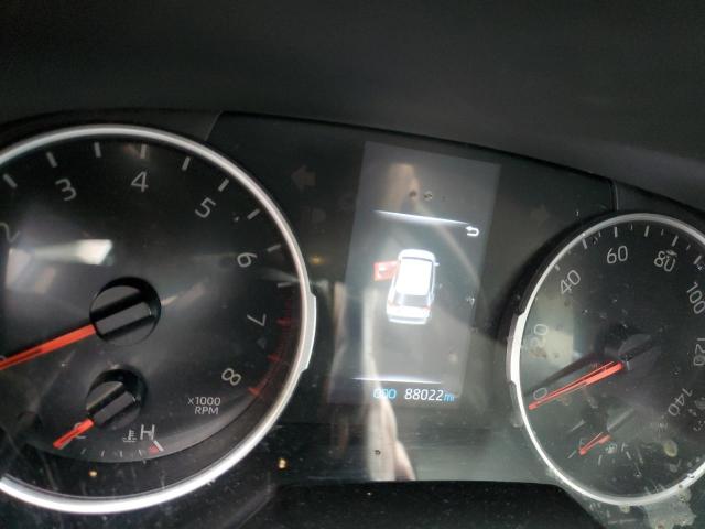 Toyota RAV4 Le Image 8