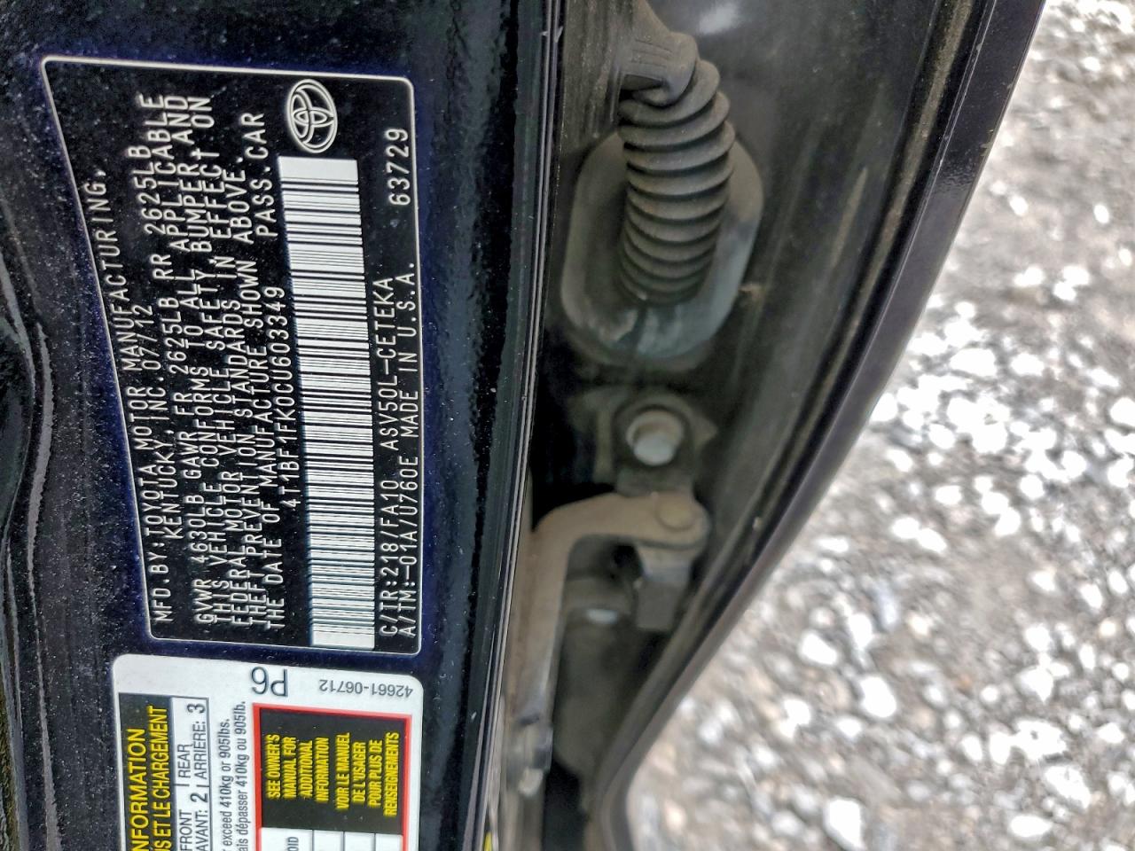 Toyota Camry Base Image 10