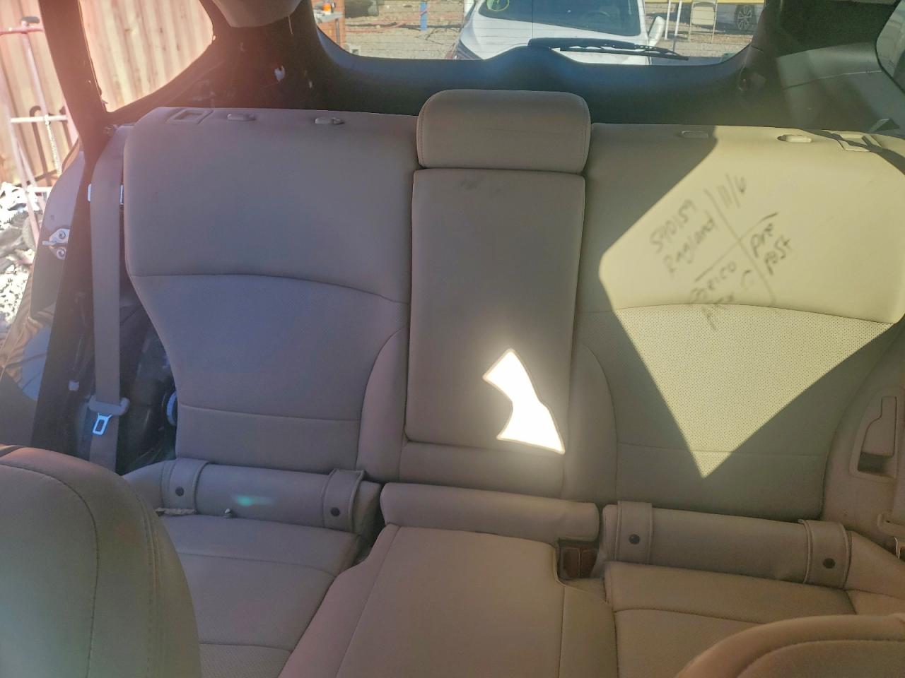 Subaru Outback 2.5i Limited Image 11