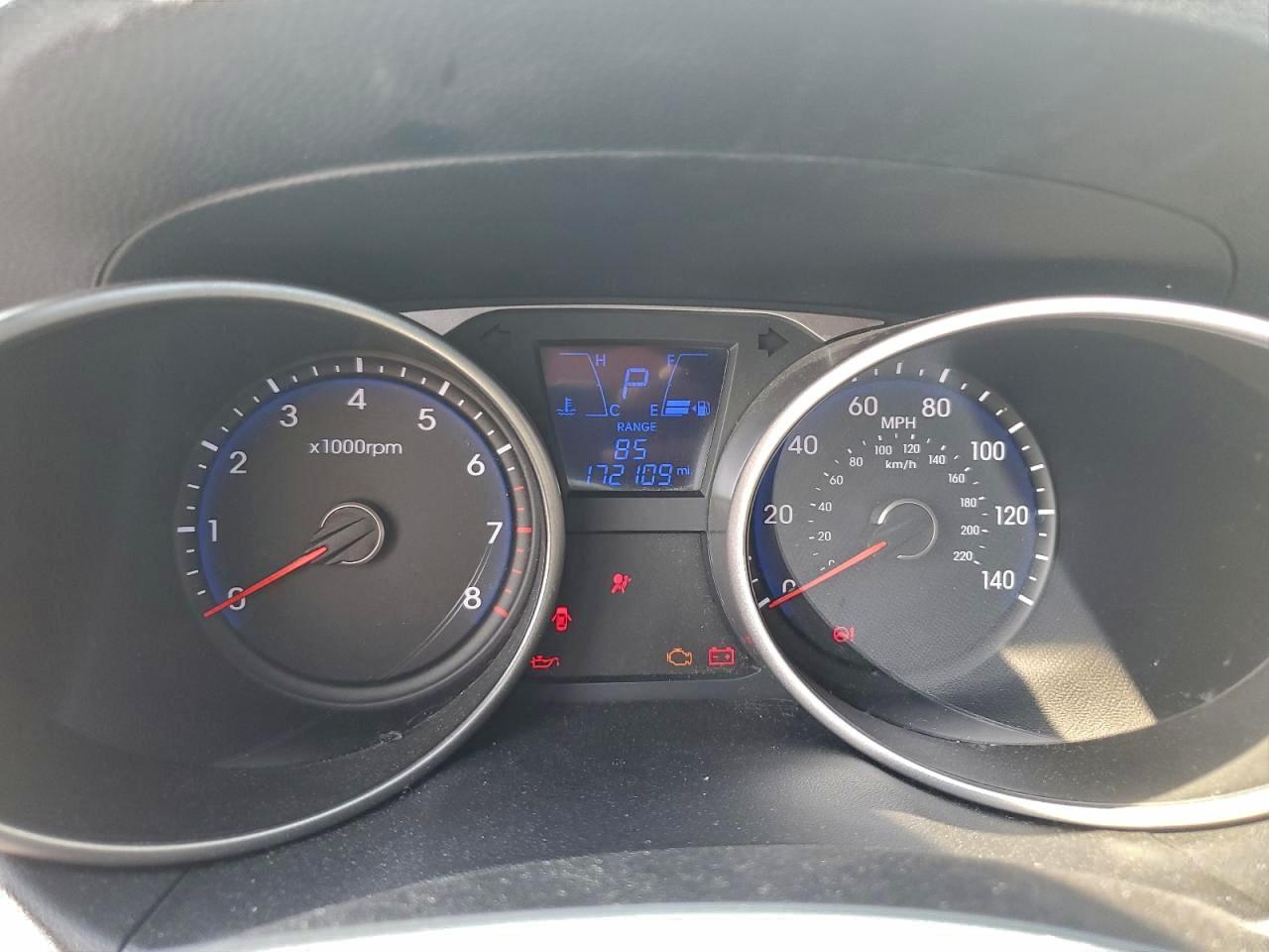 Hyundai TUCSON Limited Image 10