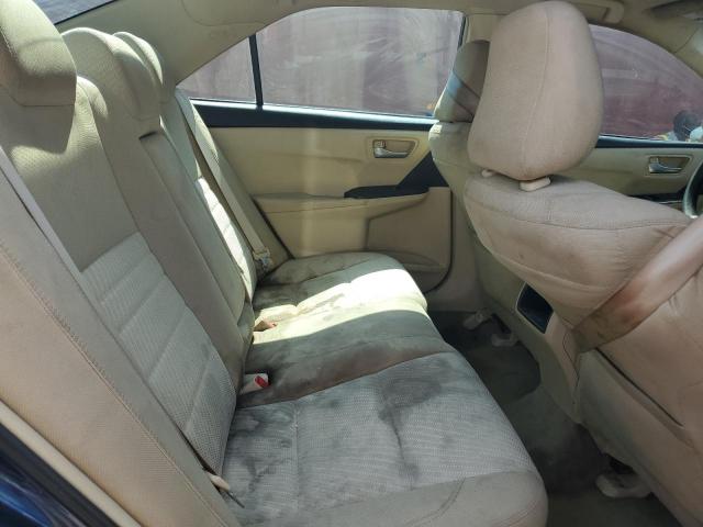 Toyota Camry Le Image 12