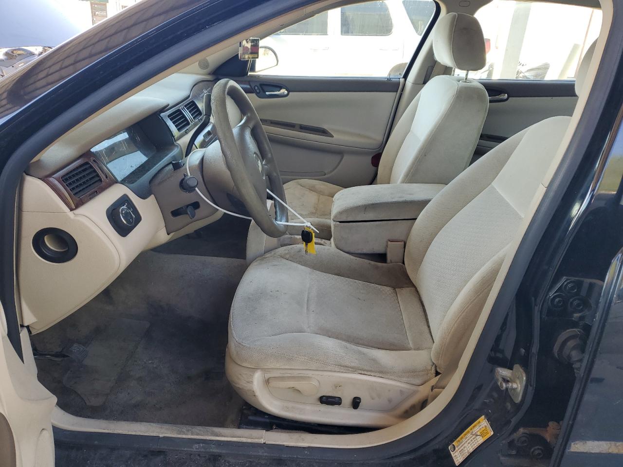 Chevrolet Impala Lt Image 5