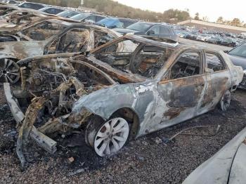  Salvage Chrysler 300