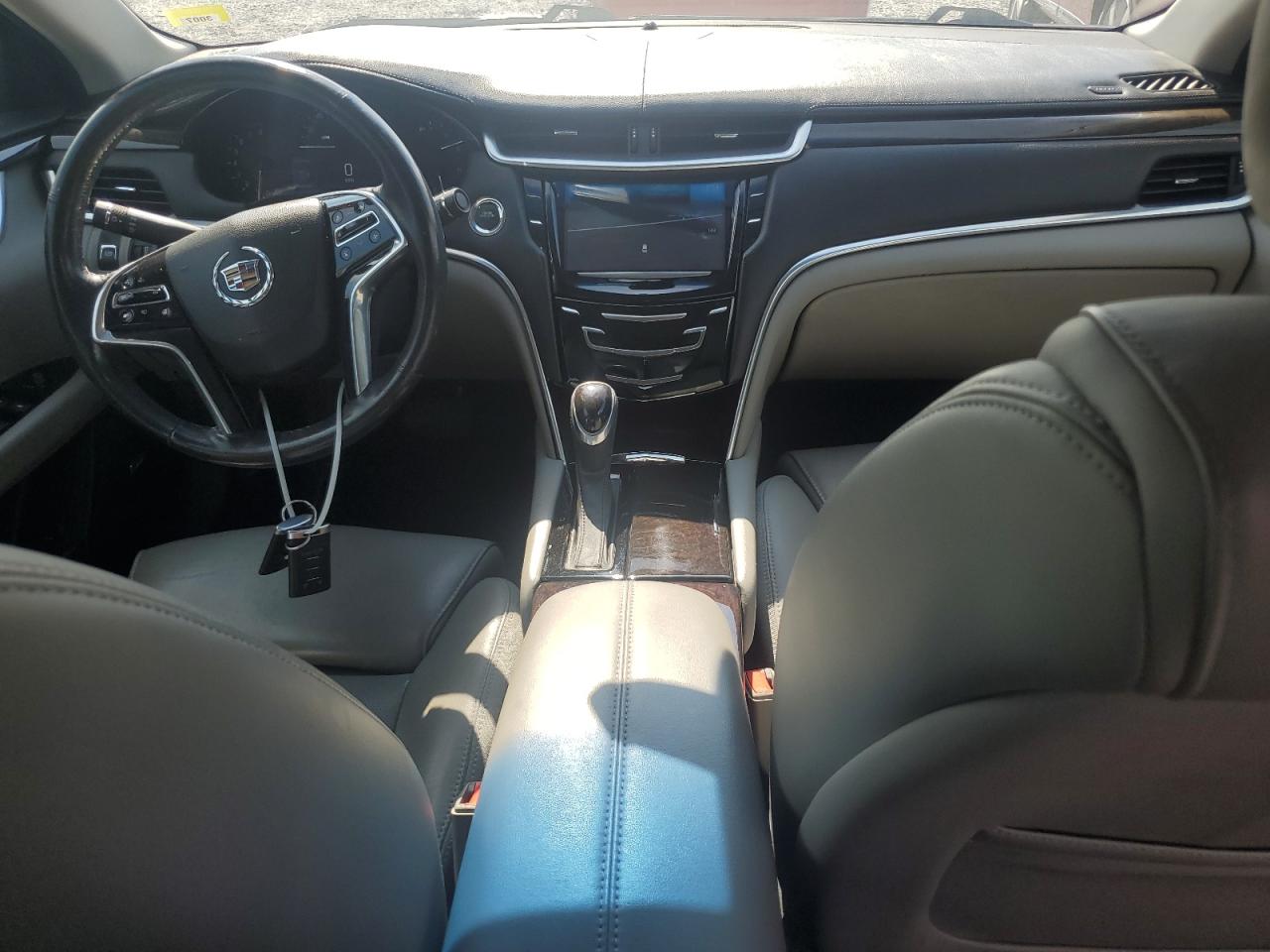 Cadillac XTS Luxury Collection Image 6