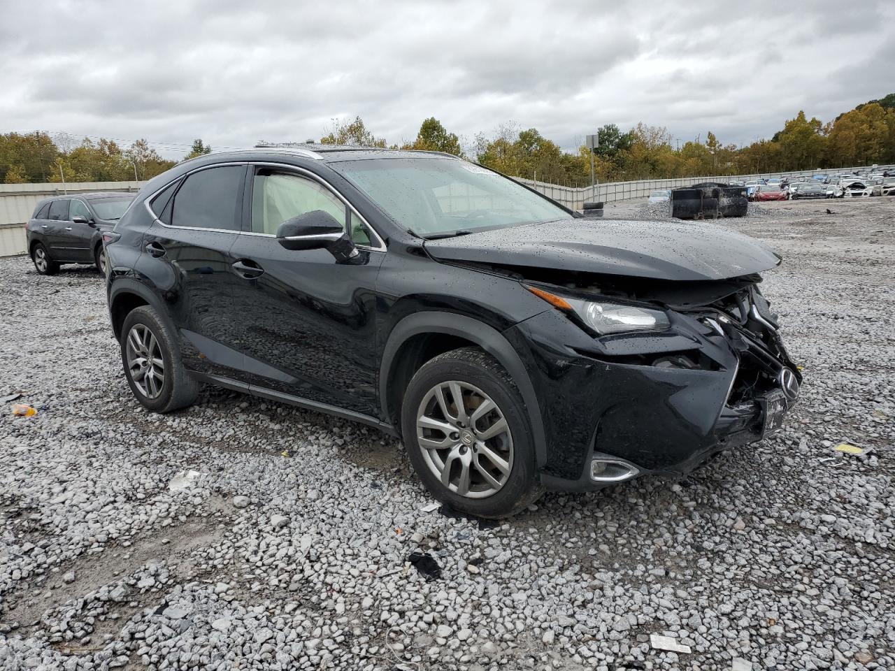 Lexus NX 200t Base Image 3