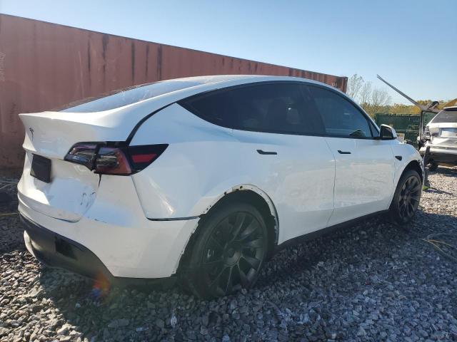 Tesla Model Y Image 12
