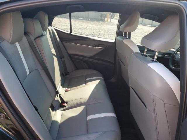 Toyota Camry Xse Image 5