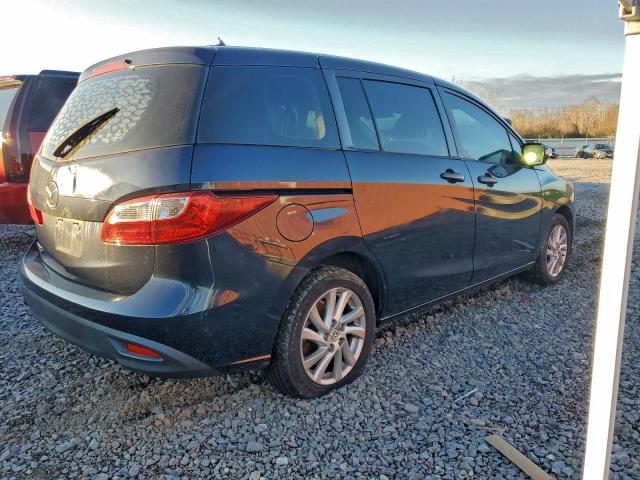Mazda 5 Sport Image 2