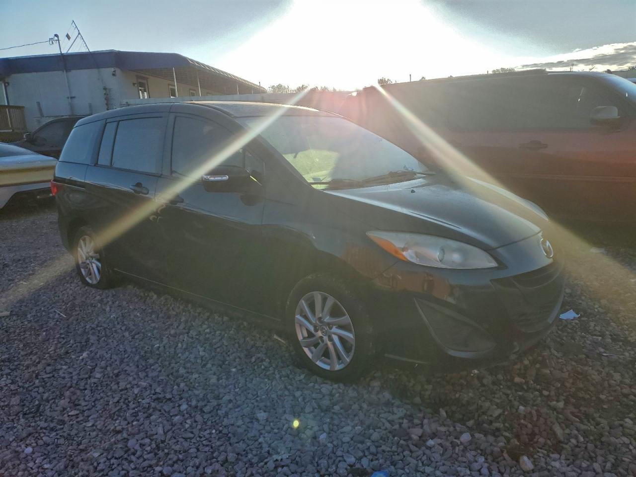 Mazda 5 Sport Image 4