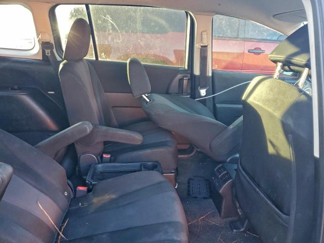 Mazda 5 Sport Image 12