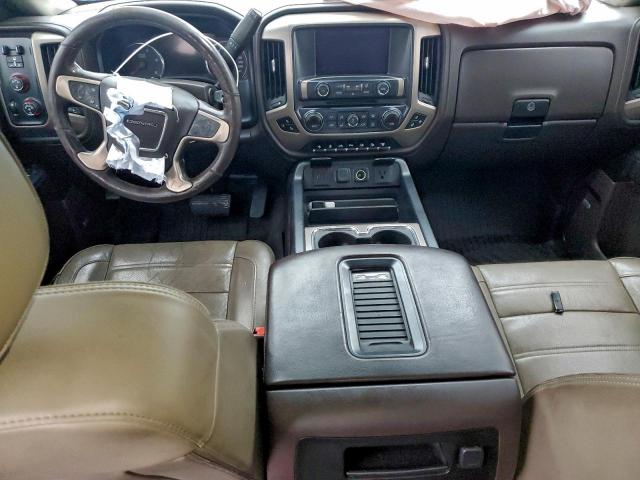 GMC Sierra K2500 Denali Image 9