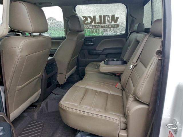 GMC Sierra K2500 Denali Image 6