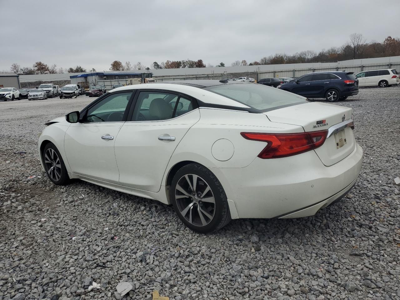 Nissan Maxima 3.5s Image 2