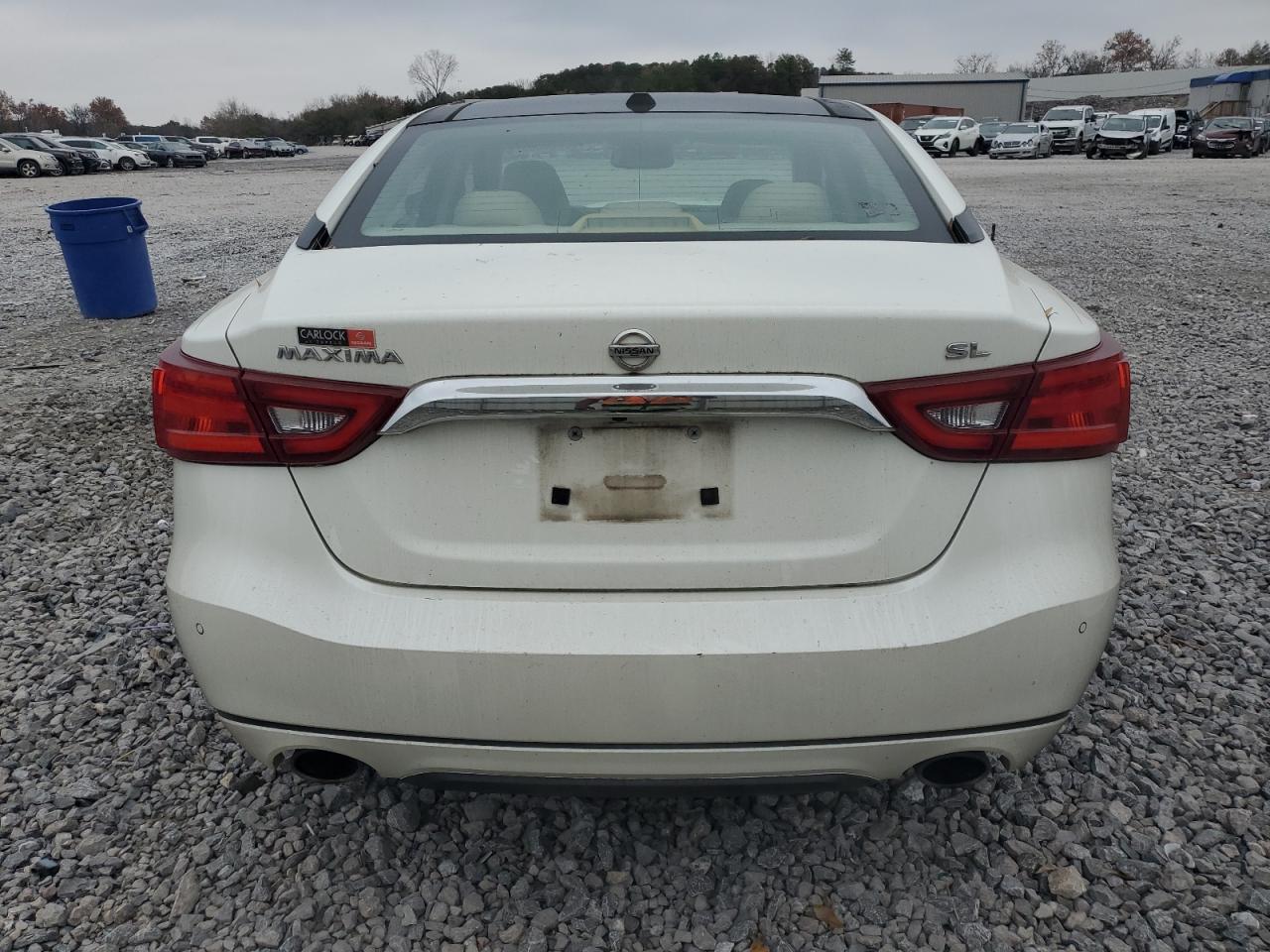 Nissan Maxima 3.5s Image 6