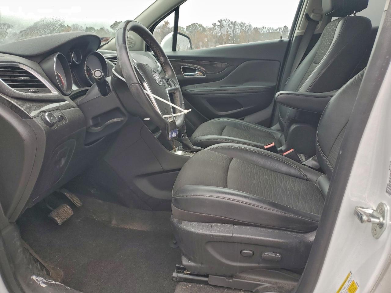 Buick Encore Convenience Image 12