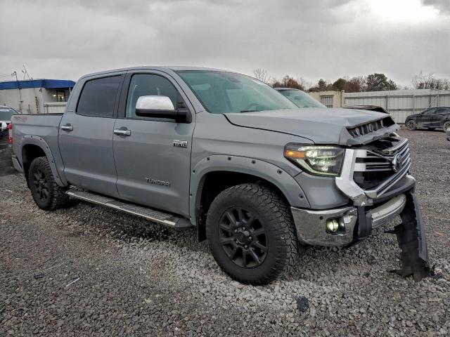 Toyota Tundra Crewmax Limited Image 3