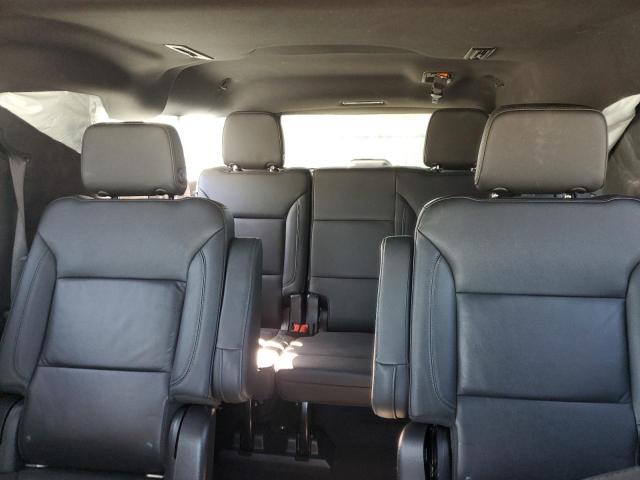 Chevrolet Suburban K1500 Z71 Image 4