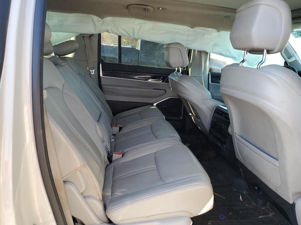 Jeep Wagoneer Series Ii Image 7