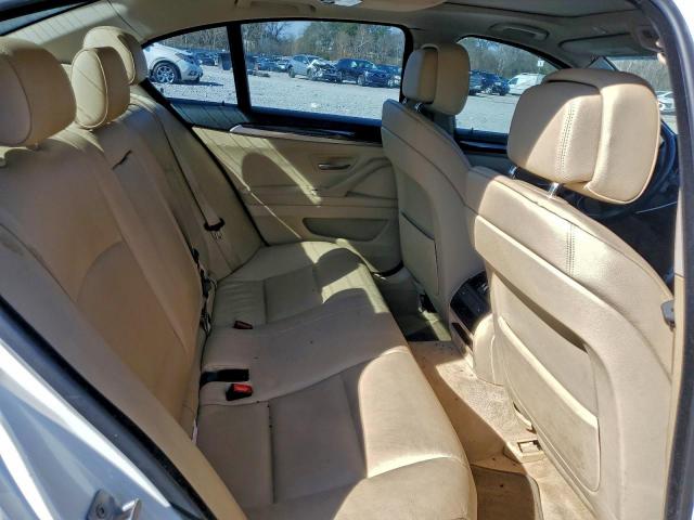 BMW 5 Series I Image 8