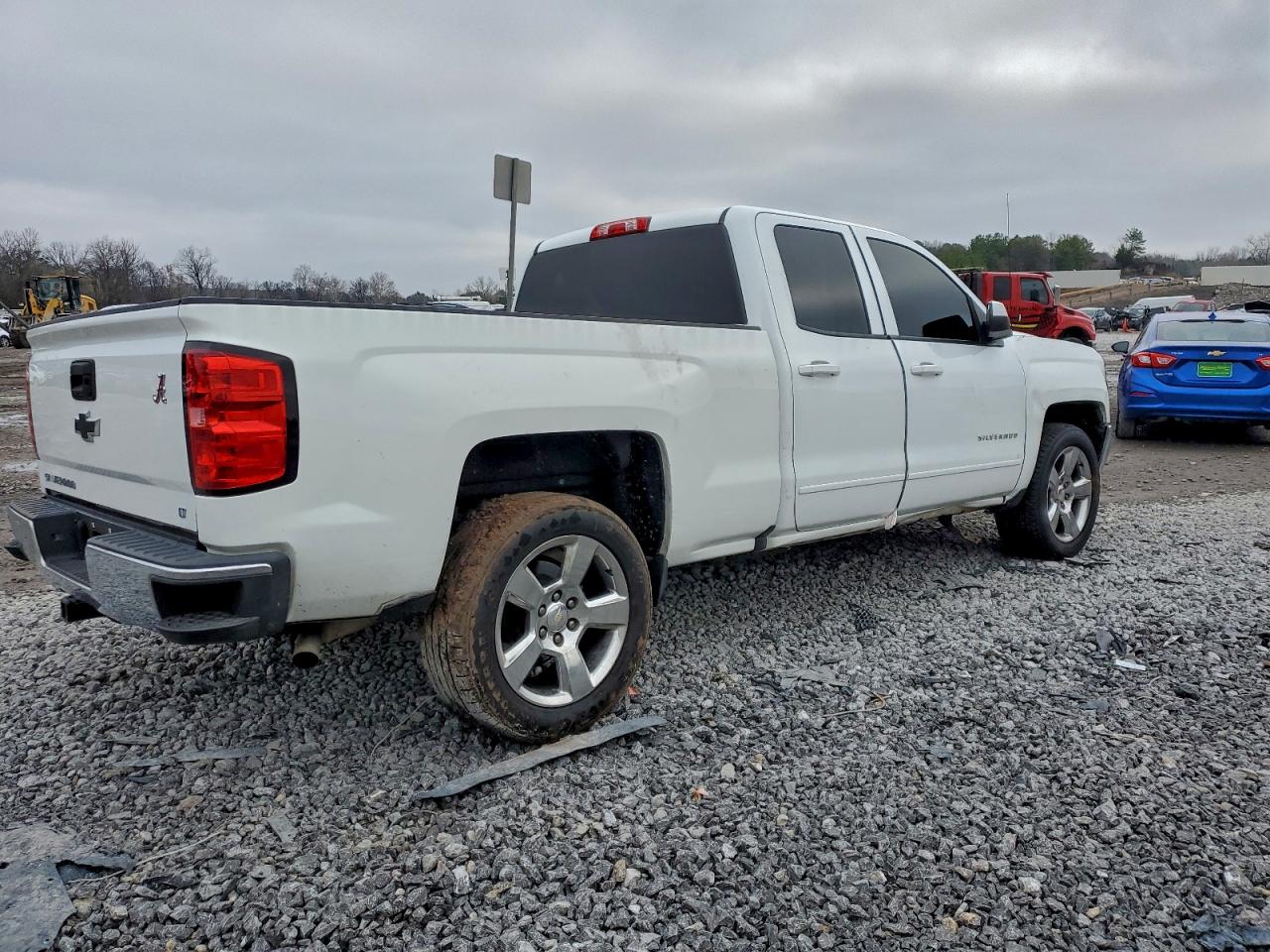 Chevrolet Silverado C1500 Lt Image 5