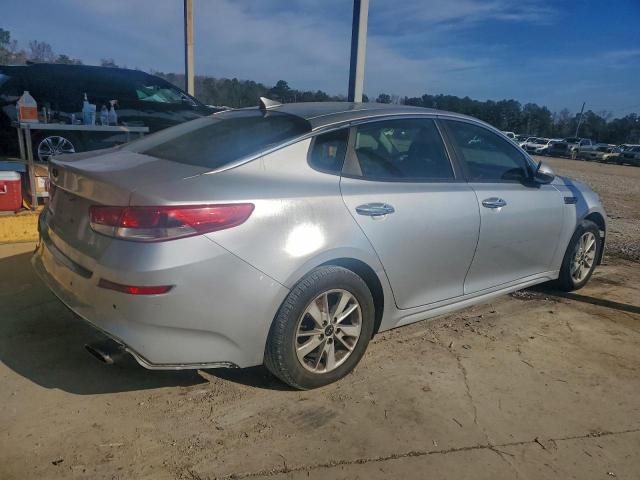 Kia Optima Lx Image 4