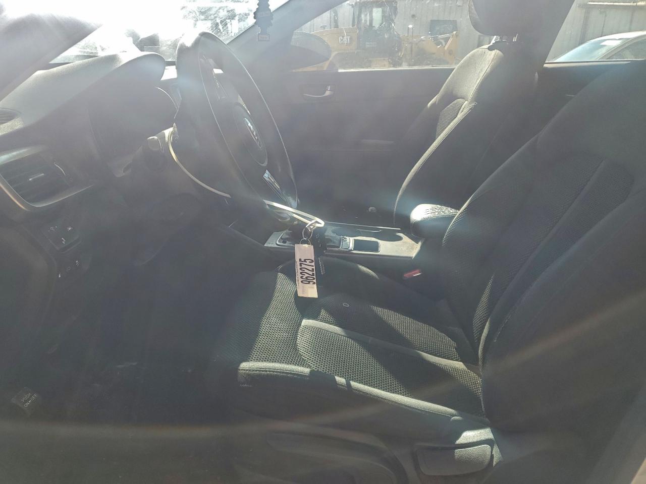 Kia Optima Lx Image 11