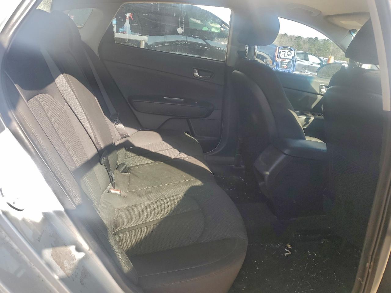 Kia Optima Lx Image 6