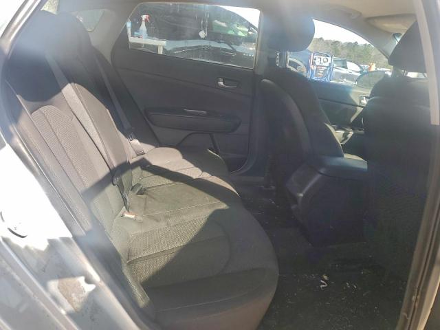 Kia Optima Lx Image 6