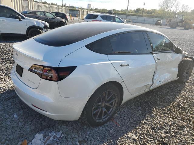 Tesla Model 3 Image 3