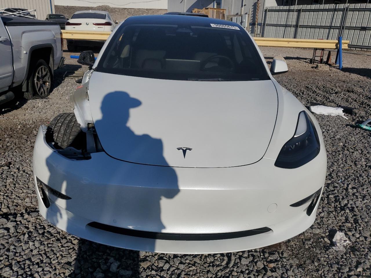 Tesla Model 3 Image 4