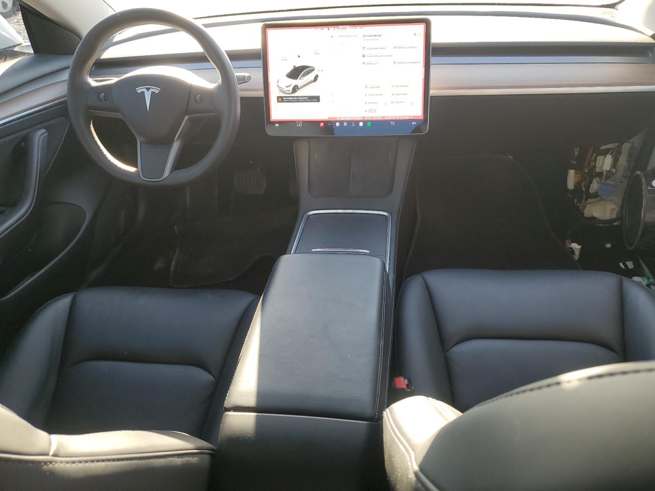 Tesla Model 3 Image 8