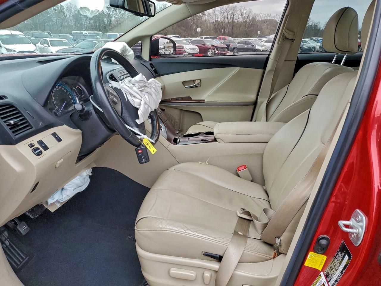 Toyota Venza Le Image 13