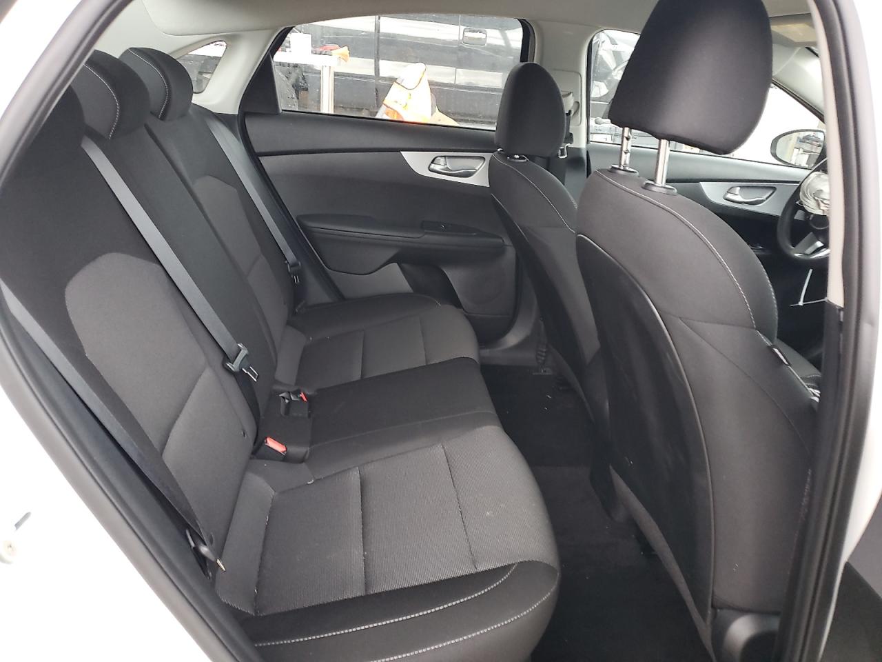 Kia Forte Lx Image 4