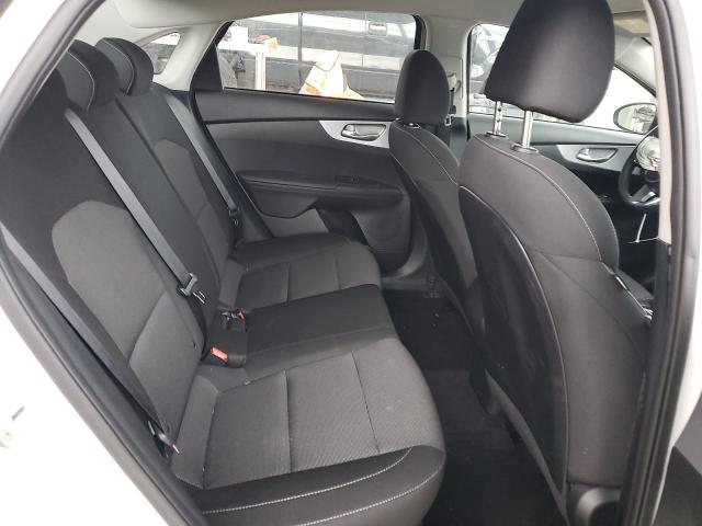 Kia Forte Lx Image 4