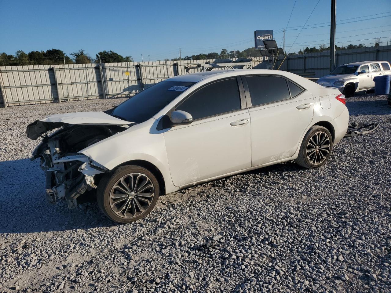 Toyota Corolla L Image 1