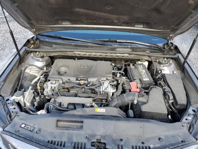 Toyota Camry L Image 9