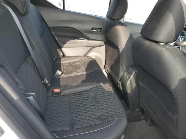 Nissan Kicks Sv Image 12