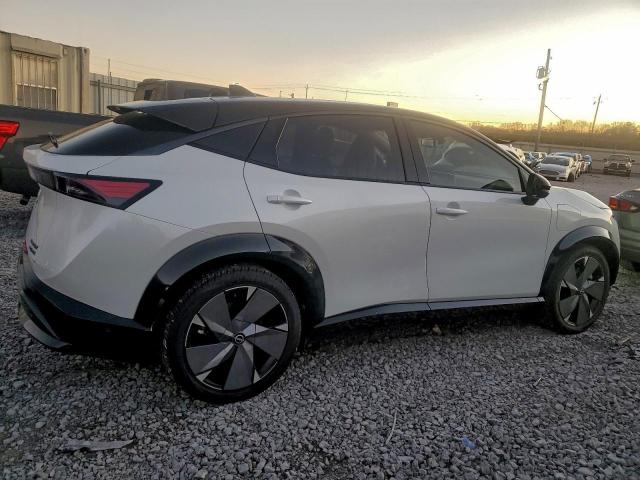 Nissan Ariya Platinum + Image 3