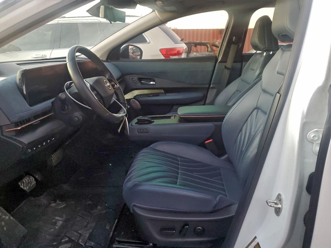 Nissan Ariya Platinum + Image 7