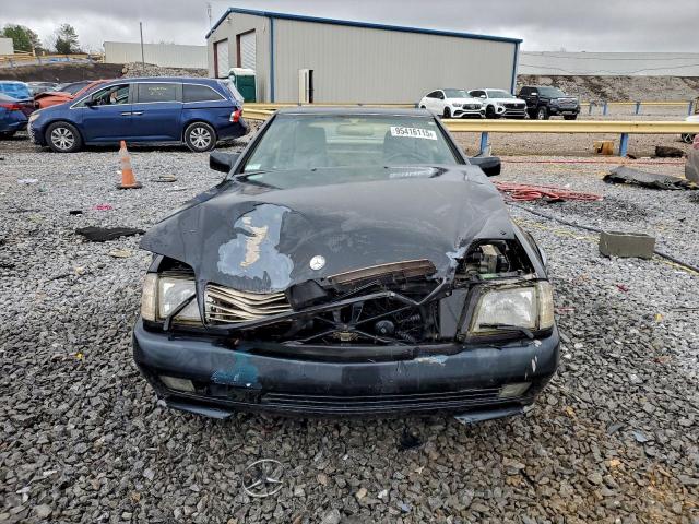 Mercedes-Benz S-Class 320 Image 2