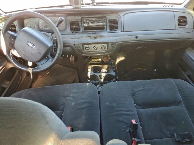 Ford Crown Vic Police Interceptor Image 9